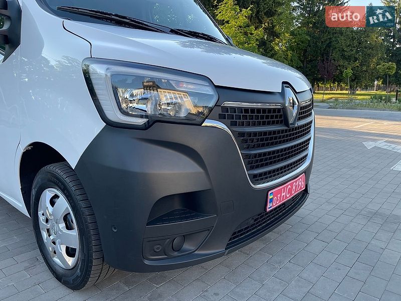 Грузовой фургон Renault Master 2021 в Луцке