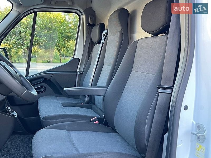 Грузовой фургон Renault Master 2021 в Луцке