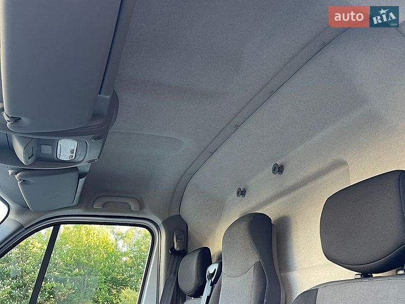 Вантажний фургон Renault Master 2021 в Луцьку