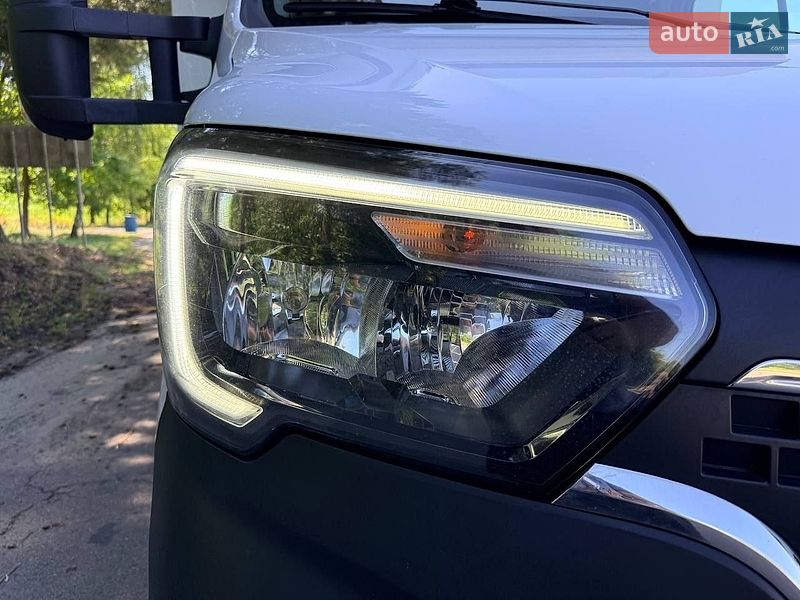 Тентований Renault Master 2022 в Києві фото 44 Тентований Renault Master 2022 в Києві