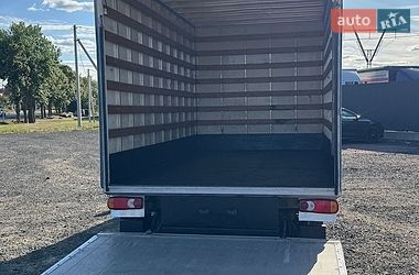Вантажний фургон Renault Master 2017 в Луцьку