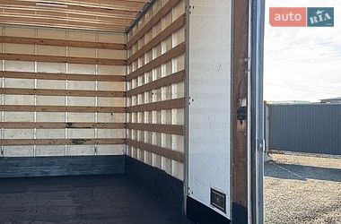 Вантажний фургон Renault Master 2017 в Луцьку