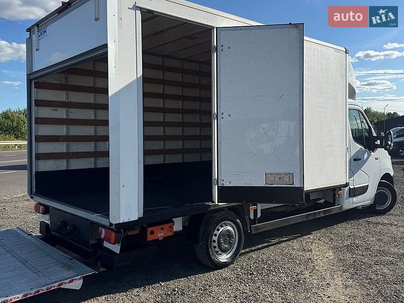 Вантажний фургон Renault Master 2017 в Луцьку