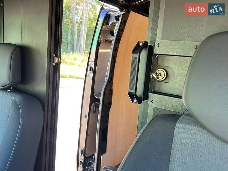 Грузовой фургон Renault Master 2020 в Дубно