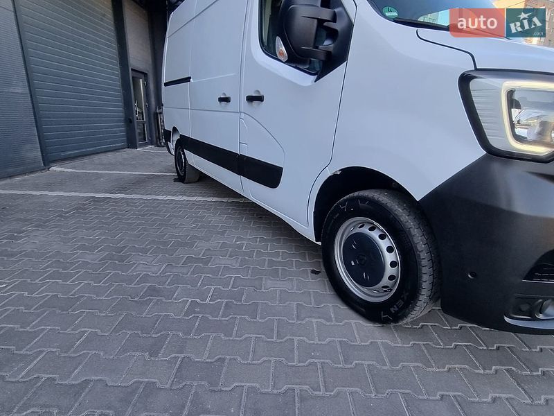Вантажний фургон Renault Master 2022 в Бердичеві