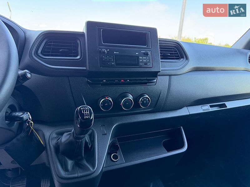 Грузовой фургон Renault Master 2020 в Ровно