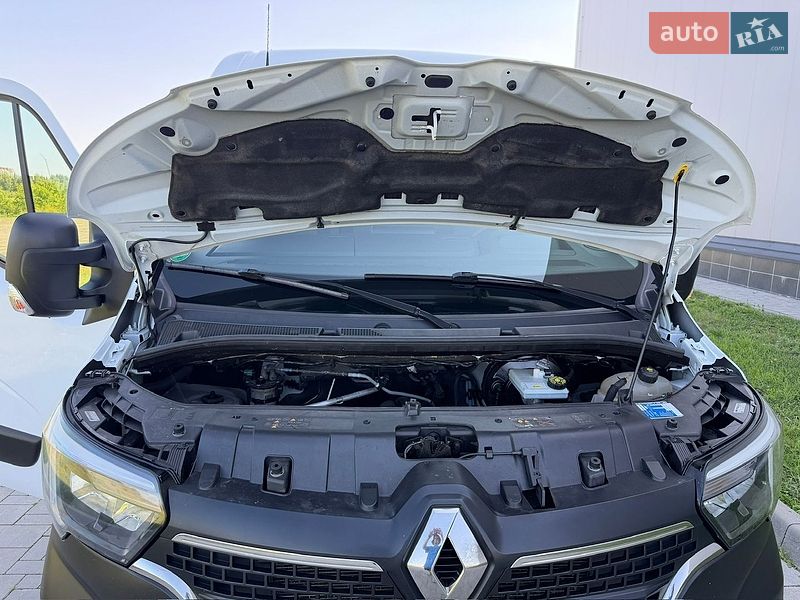 Грузовой фургон Renault Master 2020 в Ровно