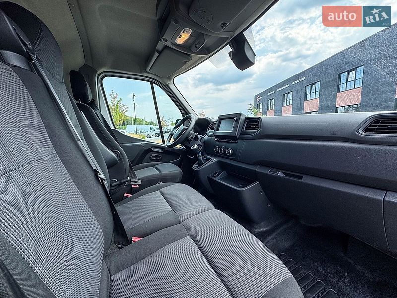 Грузовой фургон Renault Master 2021 в Ровно