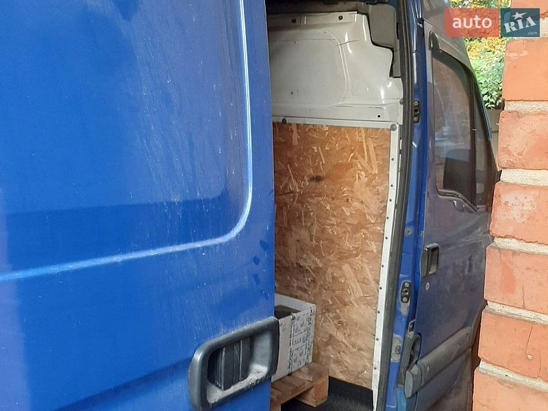 Минивэн Renault Master 2006 в Краматорске