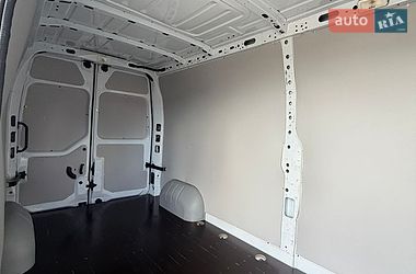 Грузовой фургон Renault Master 2022 в Луцке