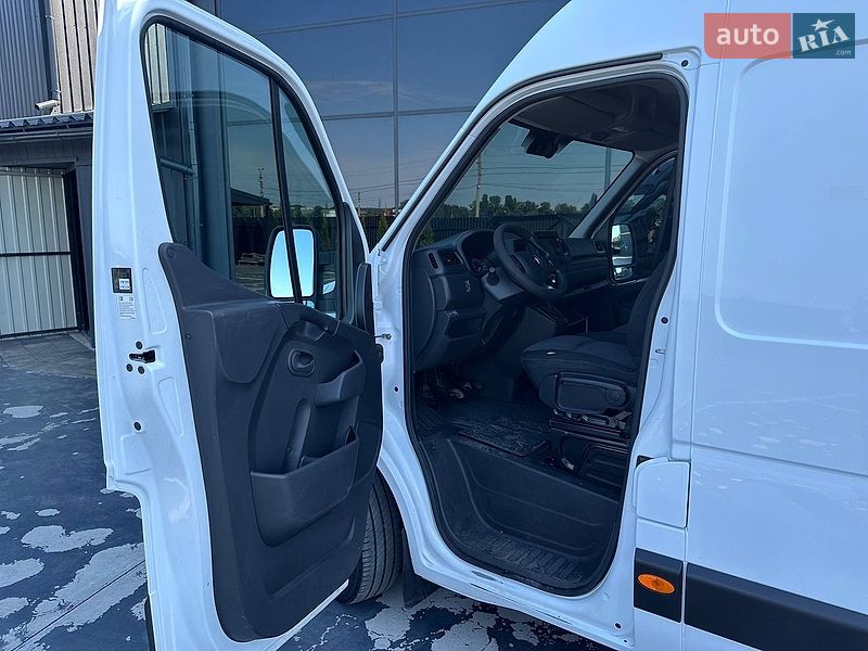 Грузовой фургон Renault Master 2020 в Киеве