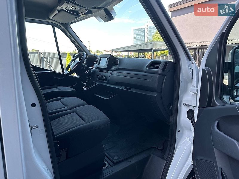 Грузовой фургон Renault Master 2020 в Киеве