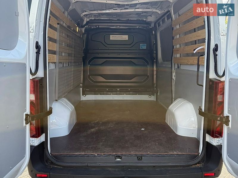 Грузовой фургон Renault Master 2025 в Ровно фото 11 Грузовой фургон Renault Master 2025 в Ровно