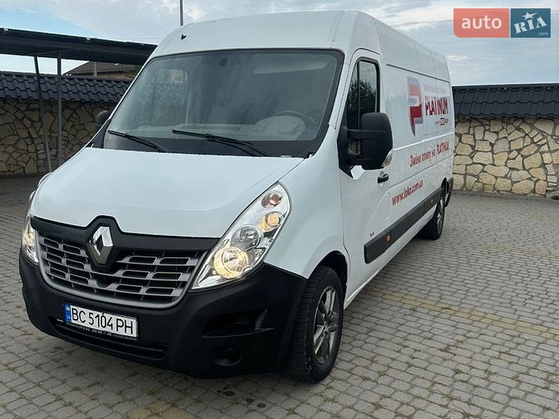 Грузовой фургон Renault Master 2011 в Львове