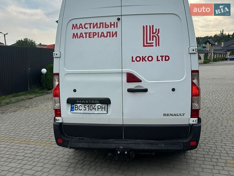 Грузовой фургон Renault Master 2011 в Львове
