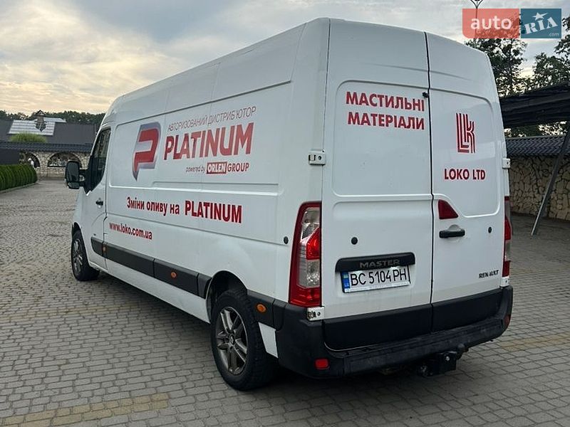 Грузовой фургон Renault Master 2011 в Львове