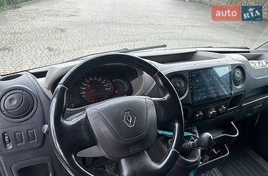 Грузовой фургон Renault Master 2011 в Львове