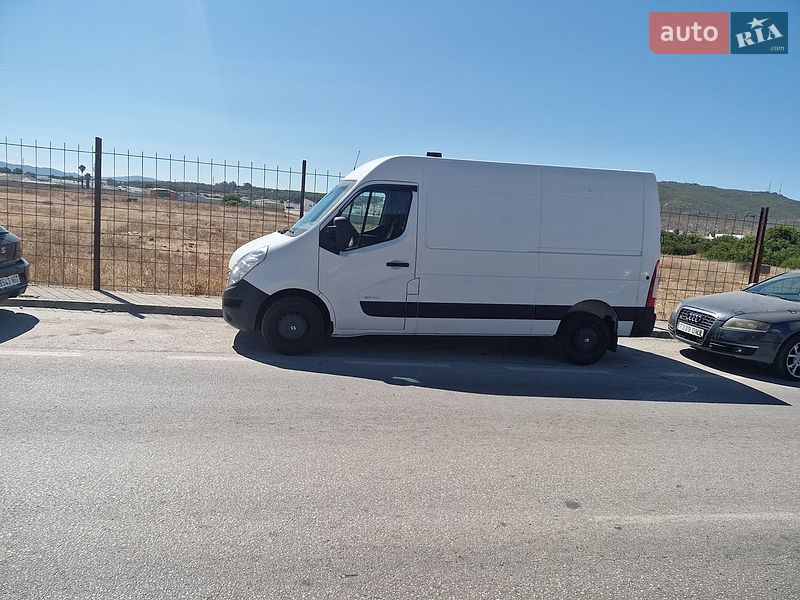 Грузопассажирский фургон Renault Master 2013 в Днепре