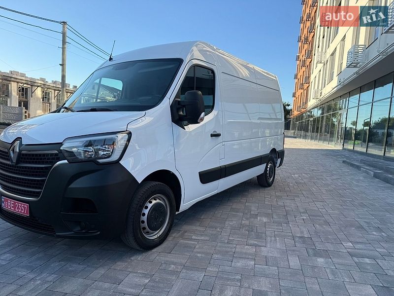Вантажний фургон Renault Master 2023 в Дубні