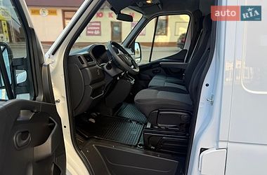 Вантажний фургон Renault Master 2023 в Дубні