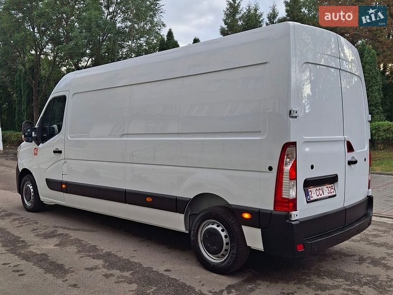 Грузовой фургон Renault Master 2022 в Дубно