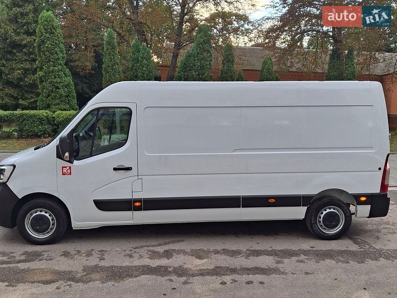 Грузовой фургон Renault Master 2022 в Дубно