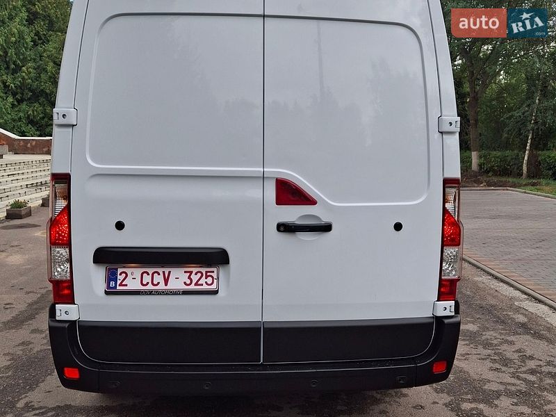 Грузовой фургон Renault Master 2022 в Дубно