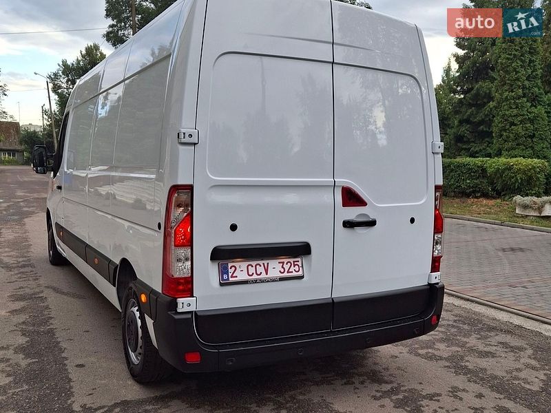Грузовой фургон Renault Master 2022 в Дубно