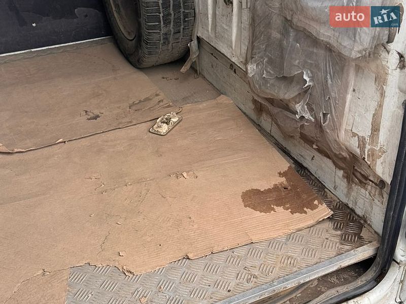 Грузовой фургон Renault Master 2014 в Ровно фото 7 Грузовой фургон Renault Master 2014 в Ровно