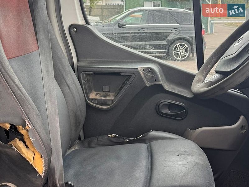 Грузовой фургон Renault Master 2014 в Ровно фото 11 Грузовой фургон Renault Master 2014 в Ровно