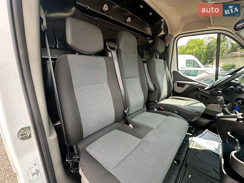 Грузовой фургон Renault Master 2018 в Ровно