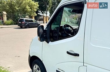 Вантажний фургон Renault Master 2015 в Фастові