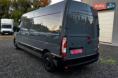 Грузовой фургон Renault Master 2022 в Буче
