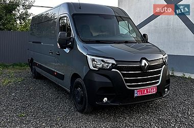 Грузовой фургон Renault Master 2022 в Буче