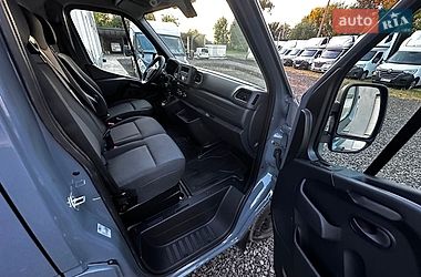 Грузовой фургон Renault Master 2022 в Буче