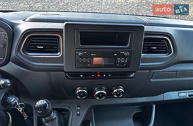 Грузовой фургон Renault Master 2022 в Буче