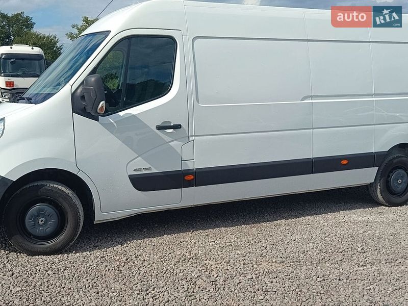 Вантажний фургон Renault Master 2015 в Бартатові