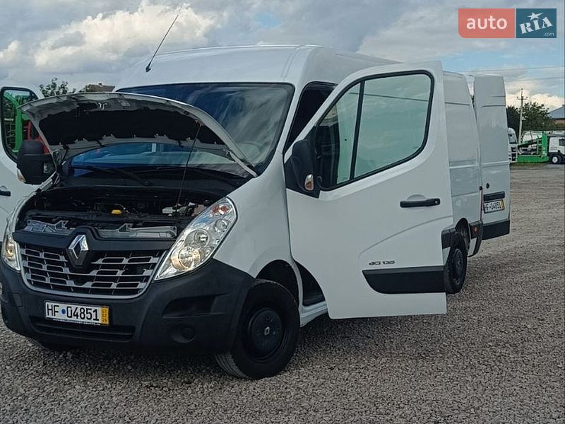 Вантажний фургон Renault Master 2015 в Бартатові