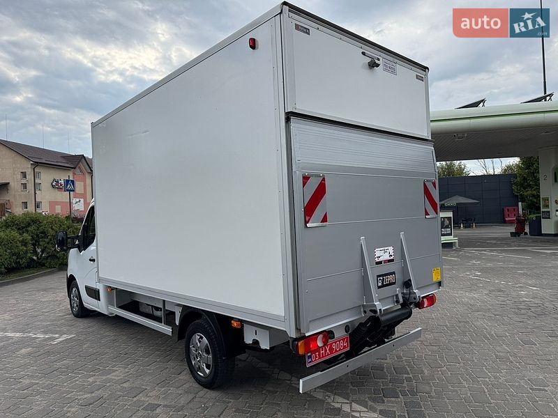 Вантажний фургон Renault Master 2021 в Дубні