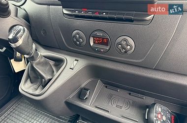 Вантажний фургон Renault Master 2021 в Дубні