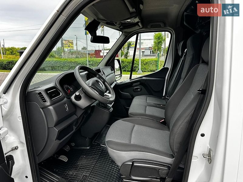 Грузовой фургон Renault Master 2021 в Киеве
