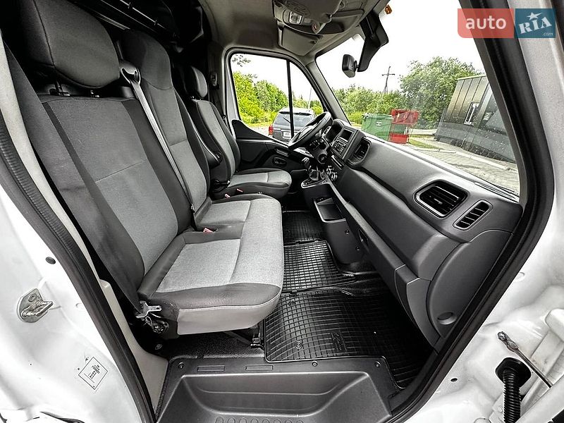 Грузовой фургон Renault Master 2021 в Киеве