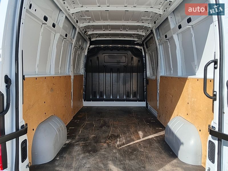 Вантажний фургон Renault Master 2021 в Києві фото 10 Вантажний фургон Renault Master 2021 в Києві