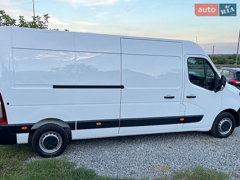 Вантажний фургон Renault Master 2023 в Дубні