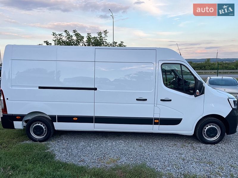 Вантажний фургон Renault Master 2023 в Дубні