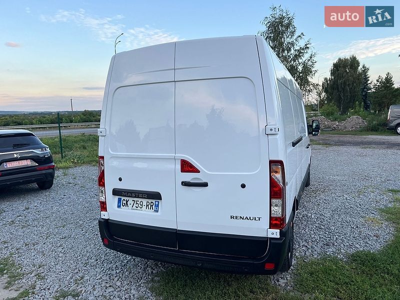 Вантажний фургон Renault Master 2023 в Дубні