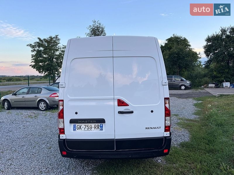 Вантажний фургон Renault Master 2023 в Дубні