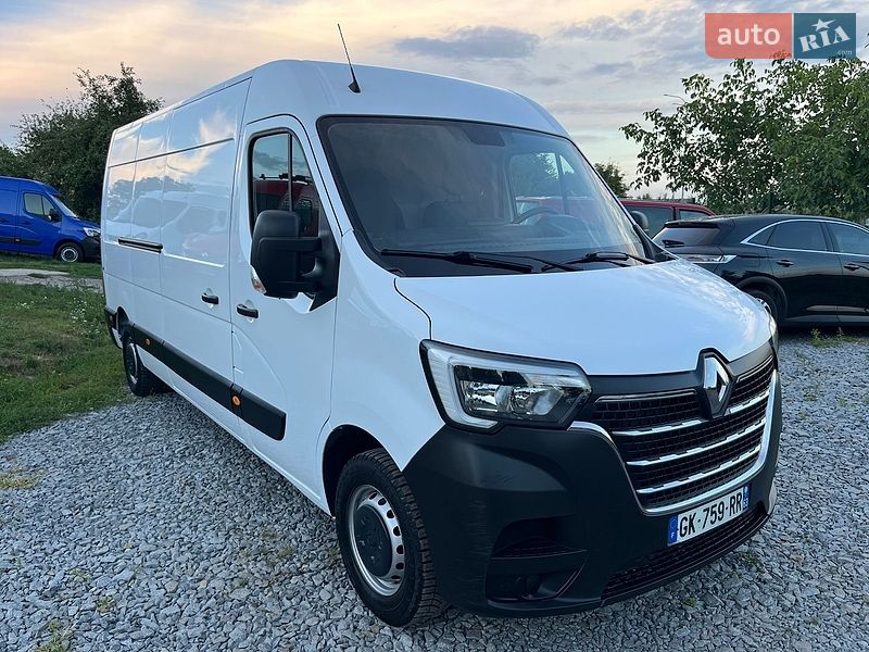 Вантажний фургон Renault Master 2023 в Дубні
