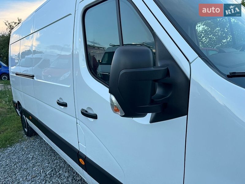 Вантажний фургон Renault Master 2023 в Дубні