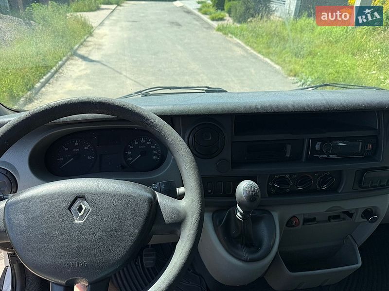 Грузопассажирский фургон Renault Master 2008 в Киеве